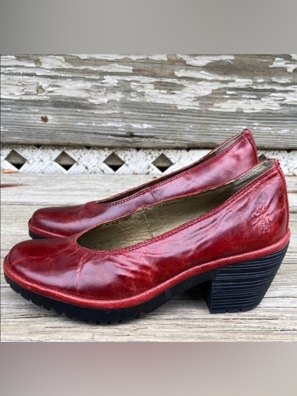 Fly London Women's Giglio Red Leather Low Block Heel Flats